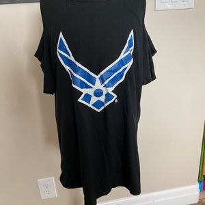 Open shoulder Airforce shirt